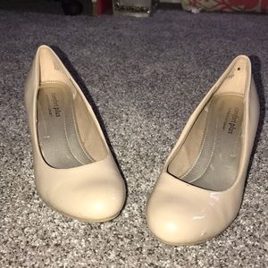 Cute nude heels